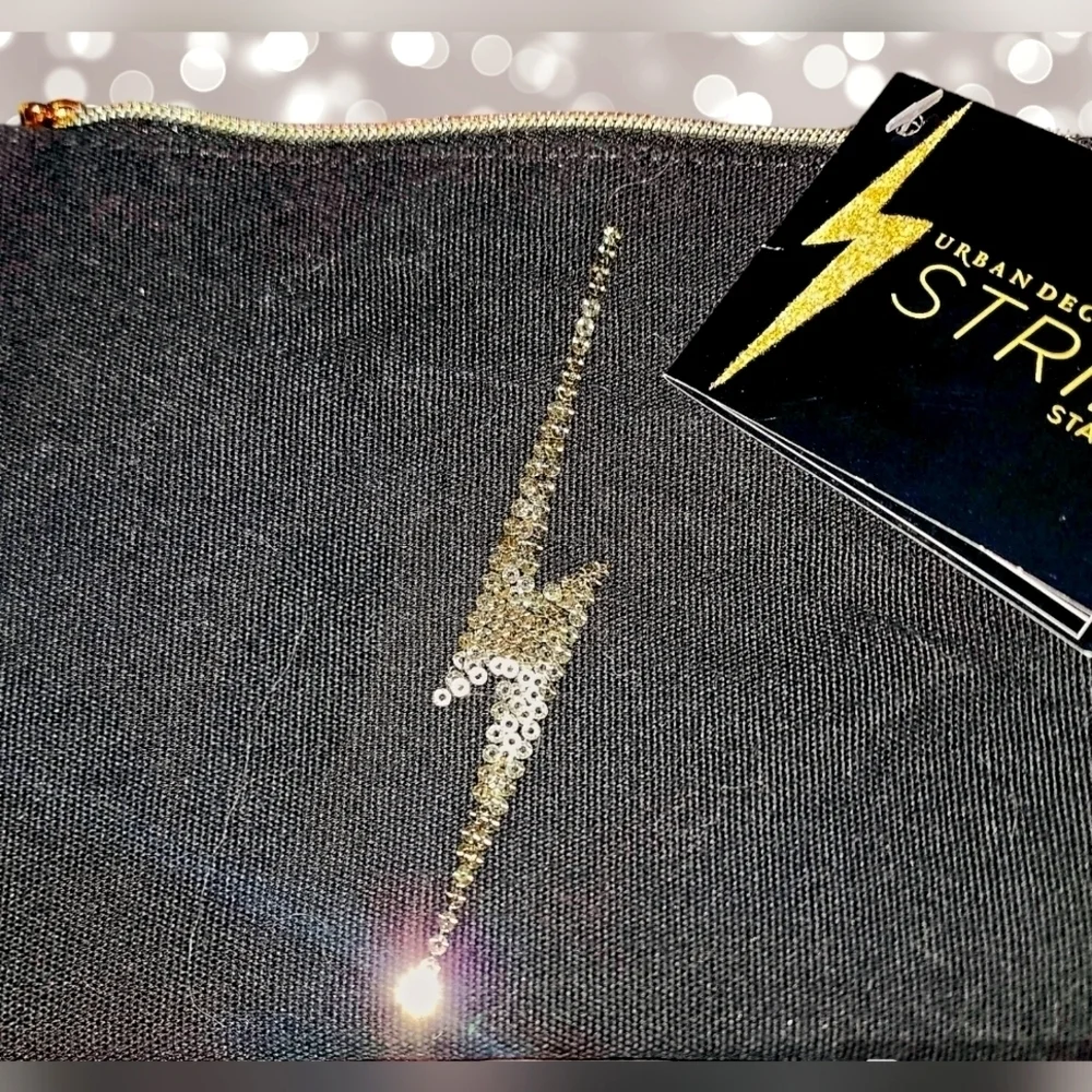 Urban Decay -strike Stash Bag